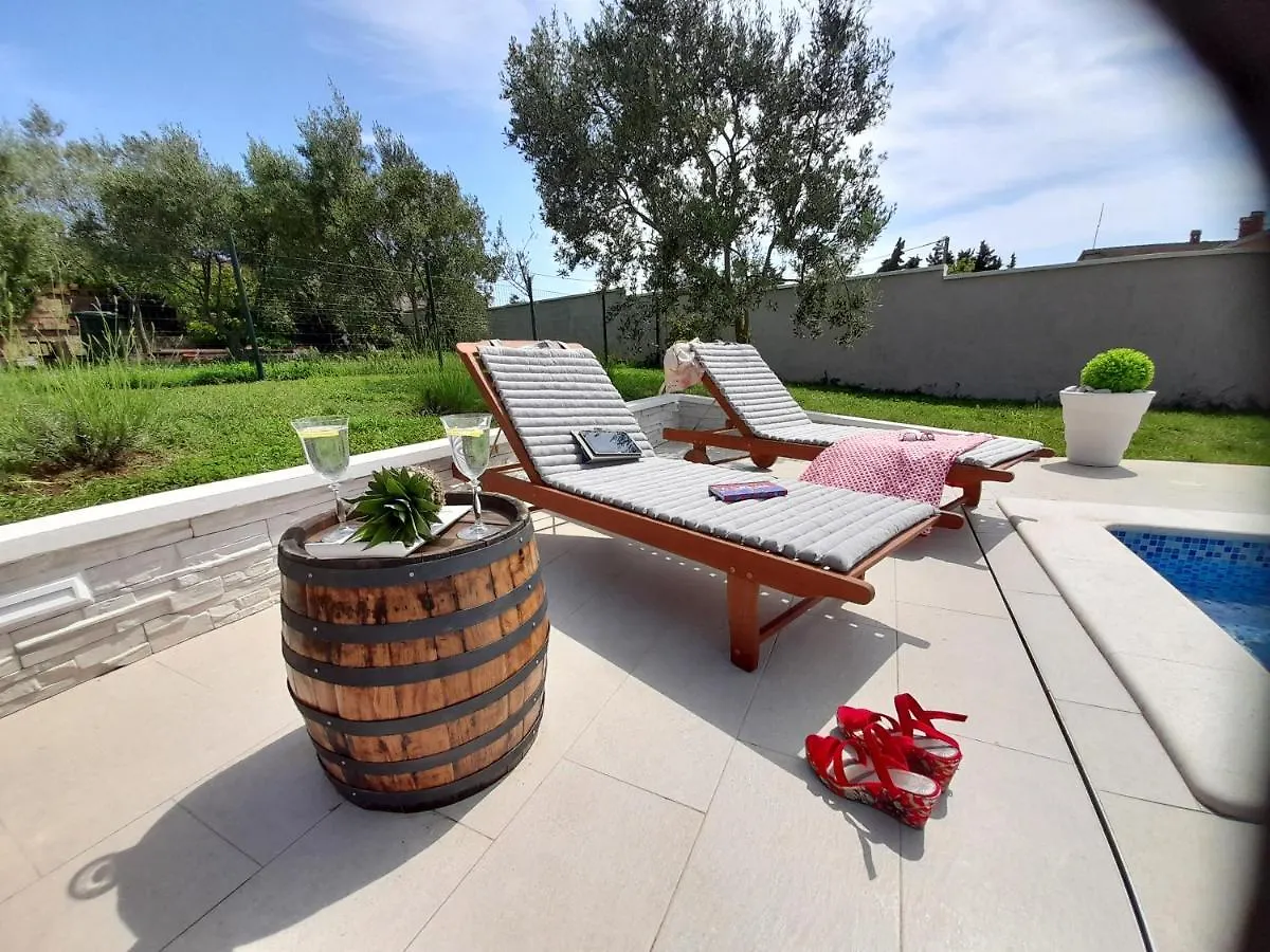Mel&Stef, Charming House, Apartment With Private Swimming Pool Ideal For Family Vacation Pula 0*,